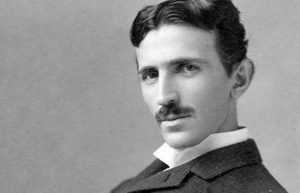 Latar Belakang Nikola Tesla - Sang Penemu Listrik