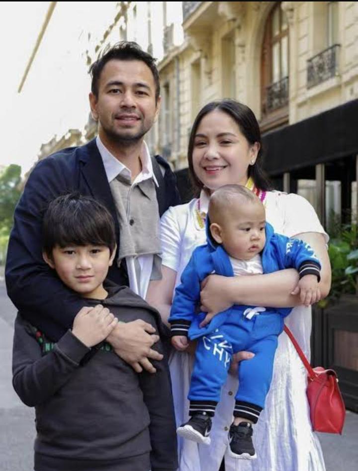 Kehamilan Ketiga Nagita Tersentil Raffi Ahmad, #Cipung Mau Punya Adik